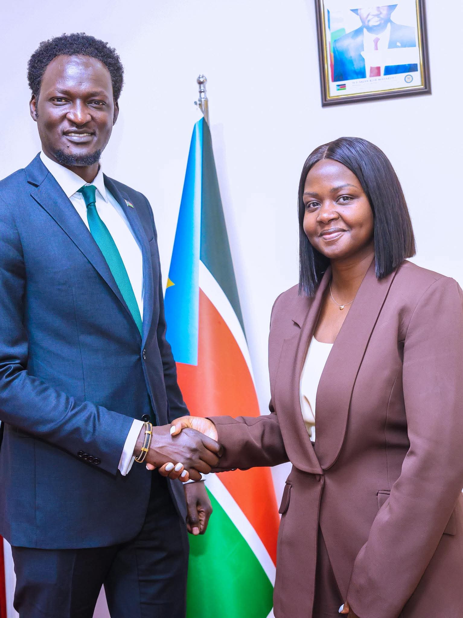 Senior Envoy (Adut Kiir), Tourism Minister Prioritize Practical Support for Wildlife and Tourism Sector Senior Envoy (Adut Kiir), Tourism Minister Prioritize Practical Support for Wildlife and Tourism Sector