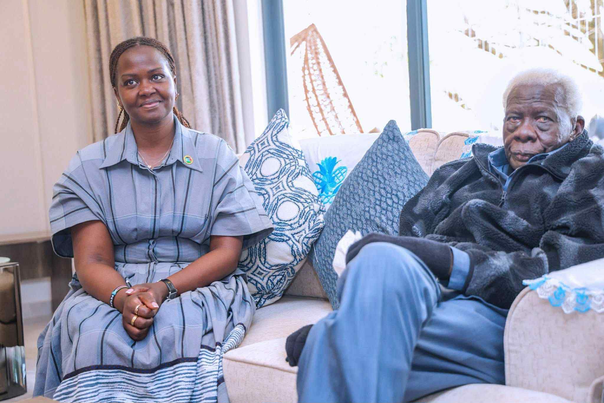 Adut Salva Visits Veteran Politician Abel Alier, 92 Adut Salva Visits Veteran Politician Abel Alier, 92